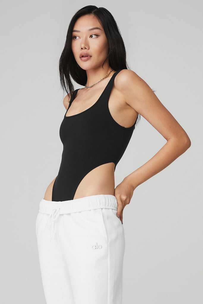 Body Alo Yoga Airbrush Hot Shot Černé | RTUNEFG-61