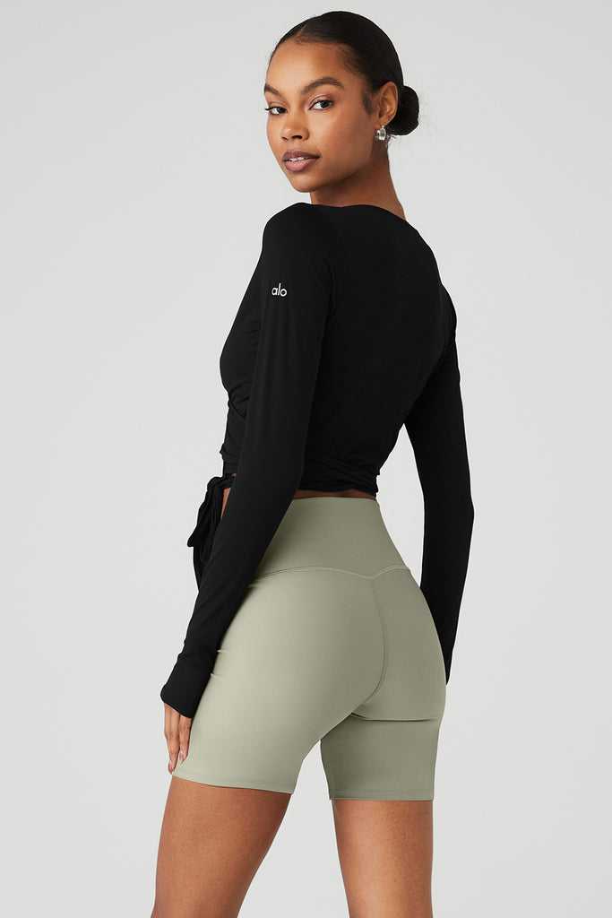 Long Sleeve Alo Yoga Cropped Escalate Wrap Černé | NWKQDAX-19