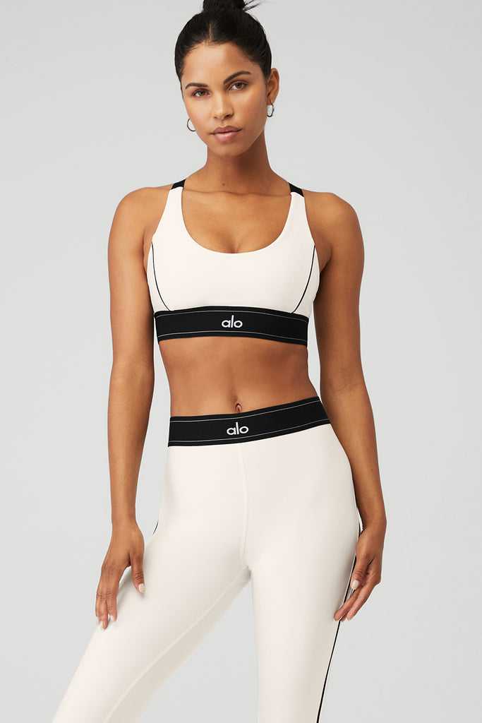 Podprsenky Alo Yoga Airlift Suit Up Bílé | RCIAXWL-98