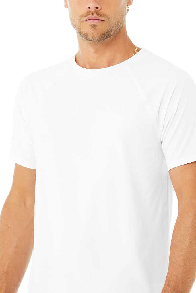 Short Sleeve Alo Yoga Idol Performance Tee Bílé | KCUOXNP-01