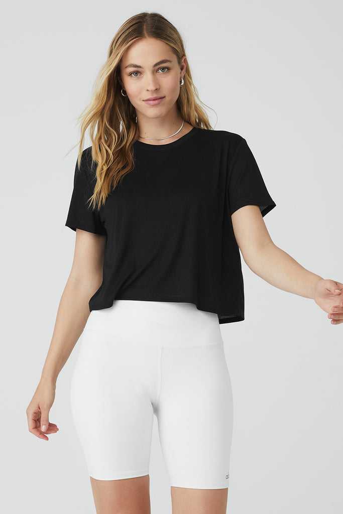 Short Sleeve Alo Yoga Laid Back Tee Černé | XOCRFSN-40