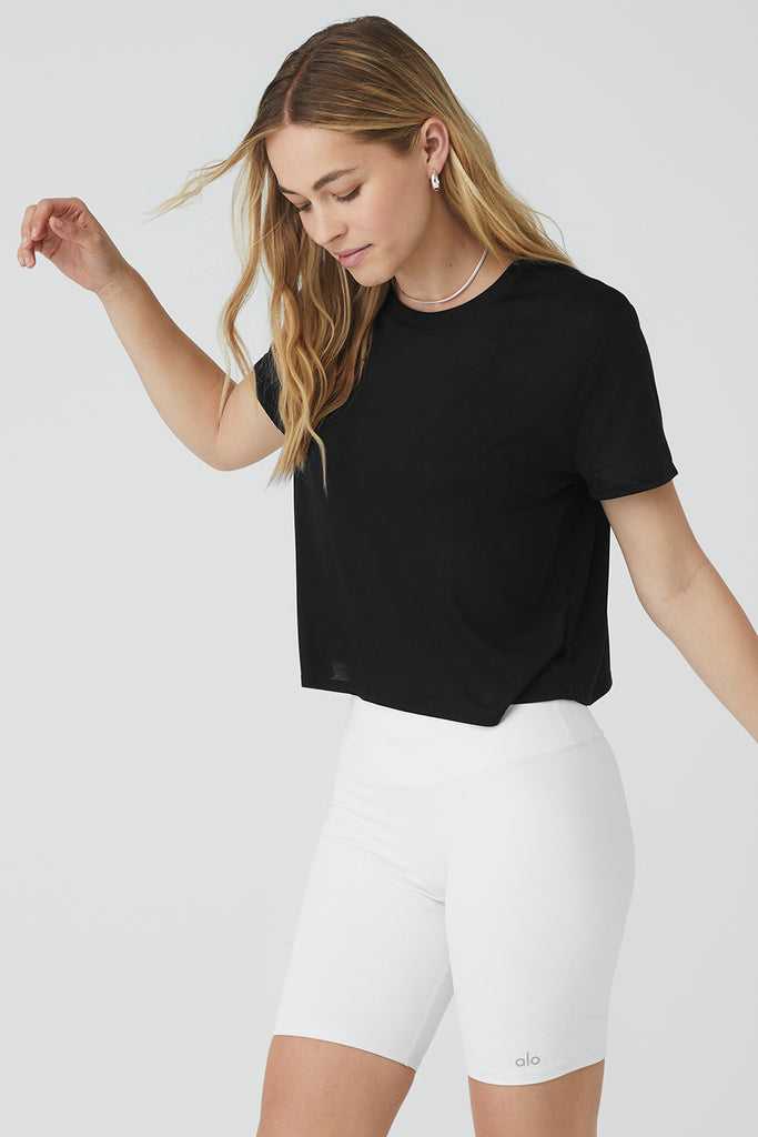Short Sleeve Alo Yoga Laid Back Tee Černé | XOCRFSN-40