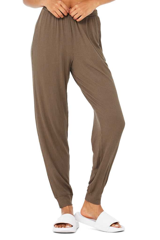Sportovní Kalhoty Alo Yoga High-Pasem Žebrovaný Whisper Pant Káva | UZHPRKX-45