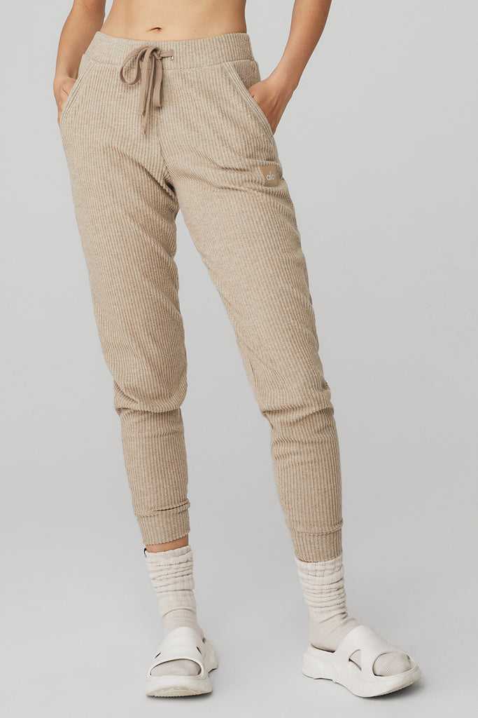 Sportovní Kalhoty Alo Yoga Muse Sweatpant Hnědožlutý | UPFXBZI-74