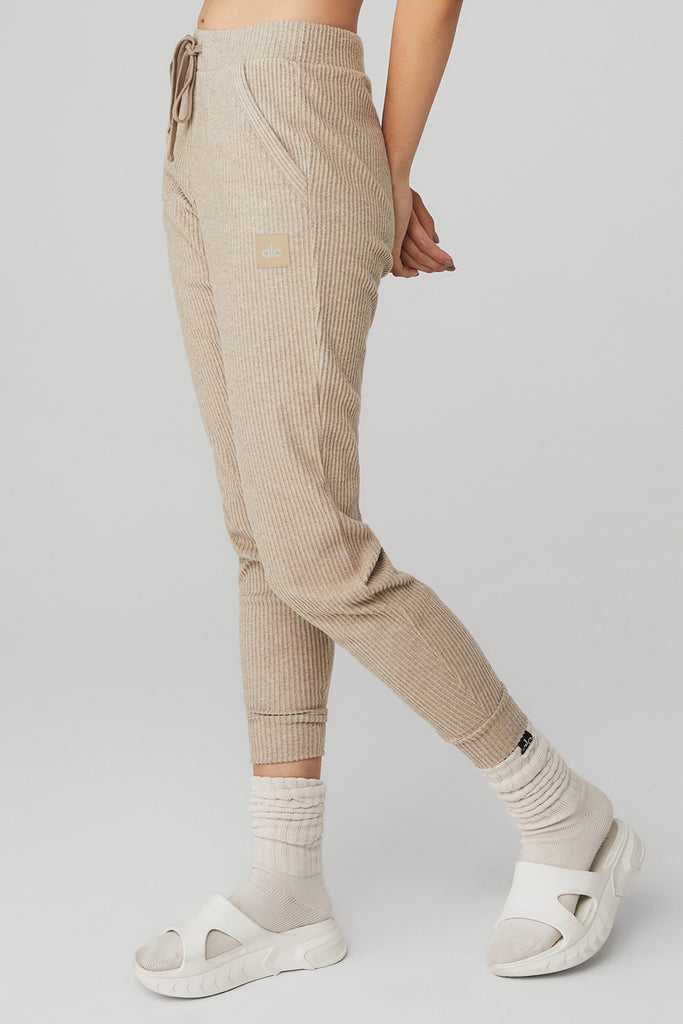 Sportovní Kalhoty Alo Yoga Muse Sweatpant Hnědožlutý | UPFXBZI-74