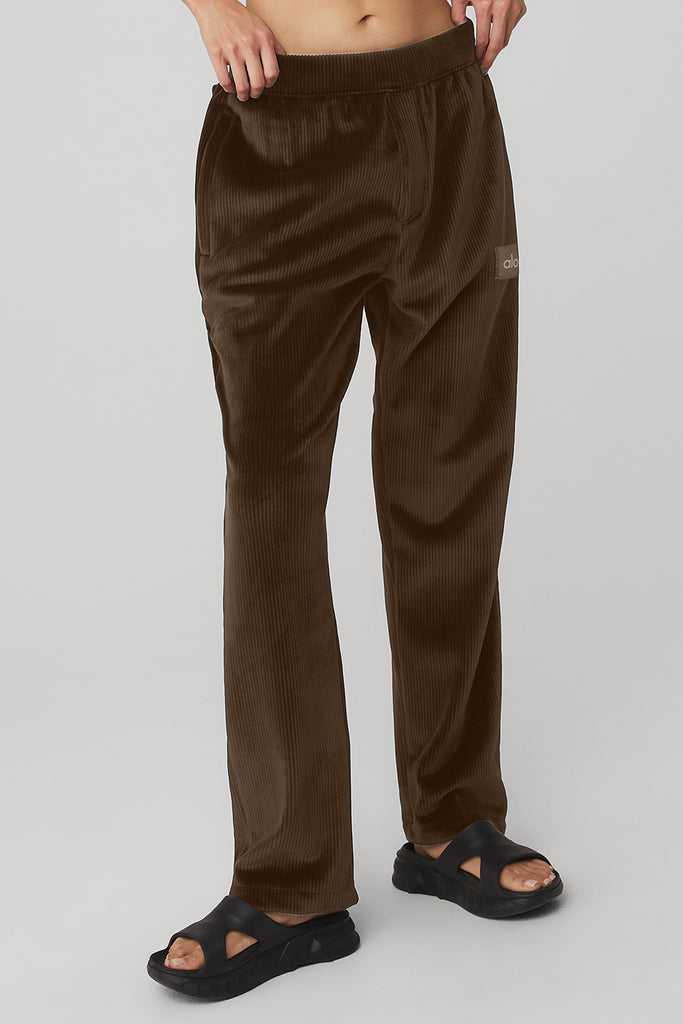 Sportovní Kalhoty Alo Yoga Velour Baller Pant Káva | CSELUXR-08