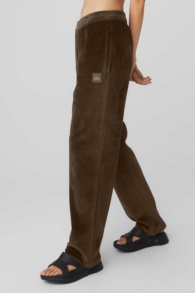 Sportovní Kalhoty Alo Yoga Velour Baller Pant Káva | CSELUXR-08