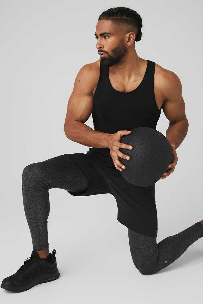 Tílko Alo Yoga Triumph Černé | CWLEDXG-43