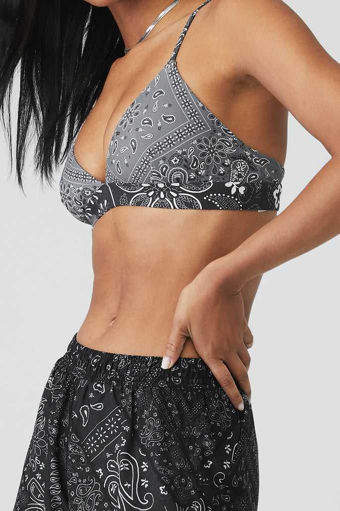 Šortky Alo Yoga Bandana Stride Černé | VWCMQON-28